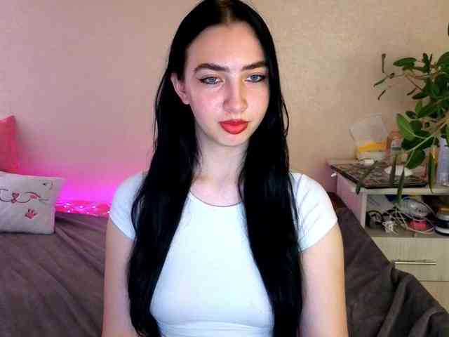 WildKittenX webcam