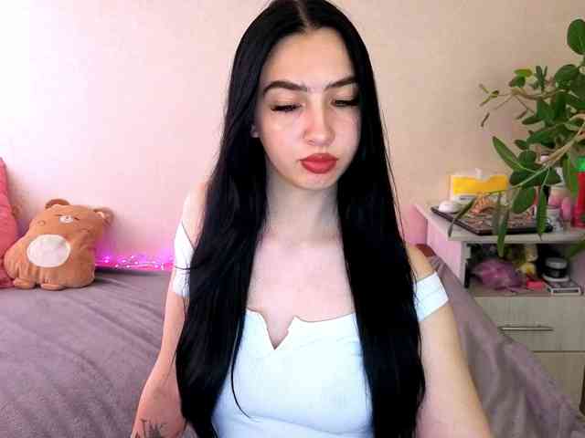 WildKittenX webcam