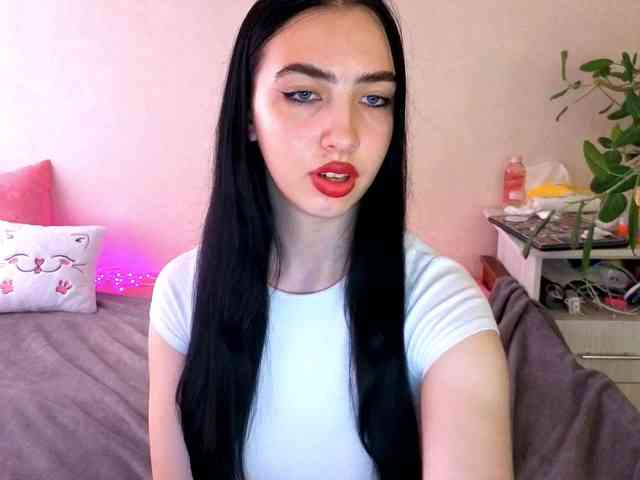 WildKittenX webcam