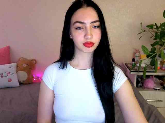 WildKittenX webcam