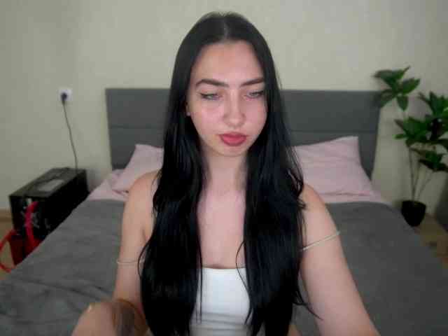 WildKittenX webcam