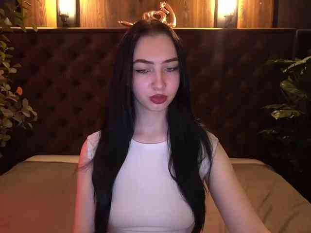 WildKittenX webcam
