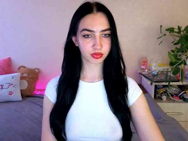 WildKittenX webcam