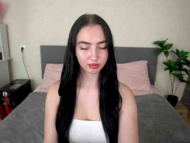 WildKittenX webcam