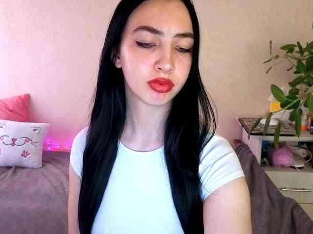 WildKittenX Live Webcam on BongaCams