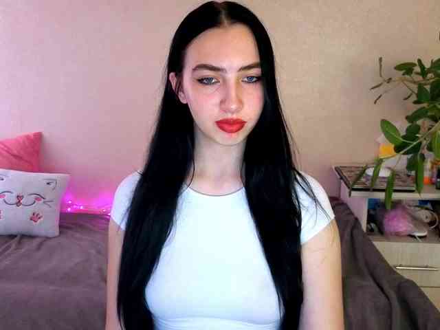 WildKittenX webcam