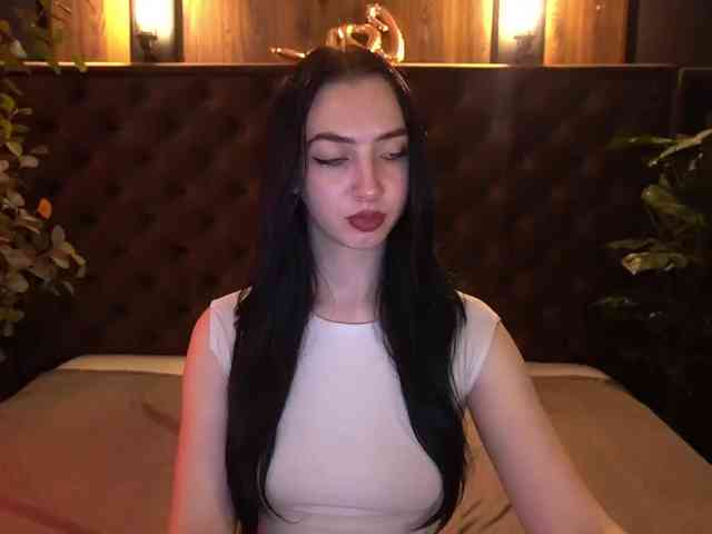 WildKittenX webcam