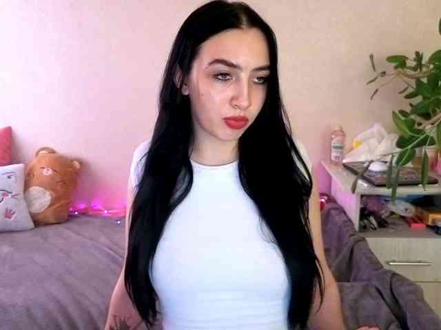 WildKittenX webcam