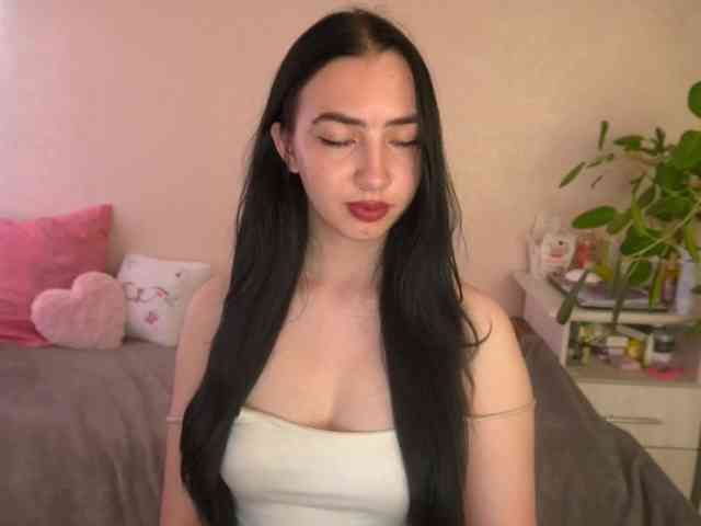WildKittenX webcam