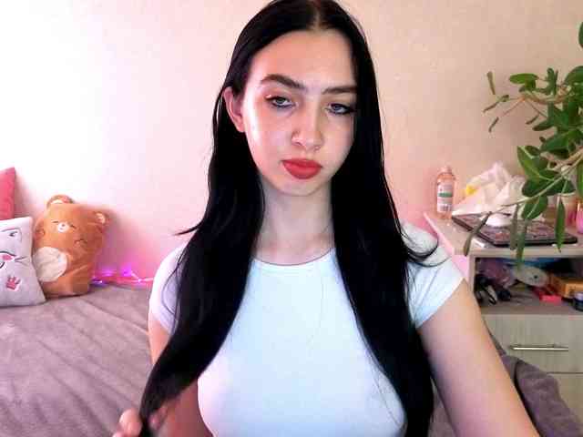 WildKittenX webcam