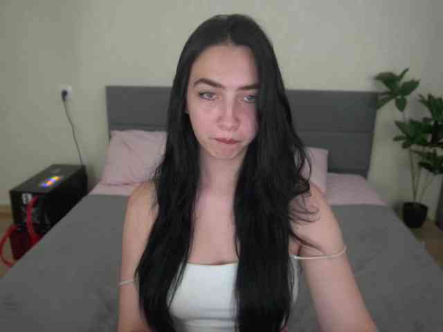 WildKittenX webcam