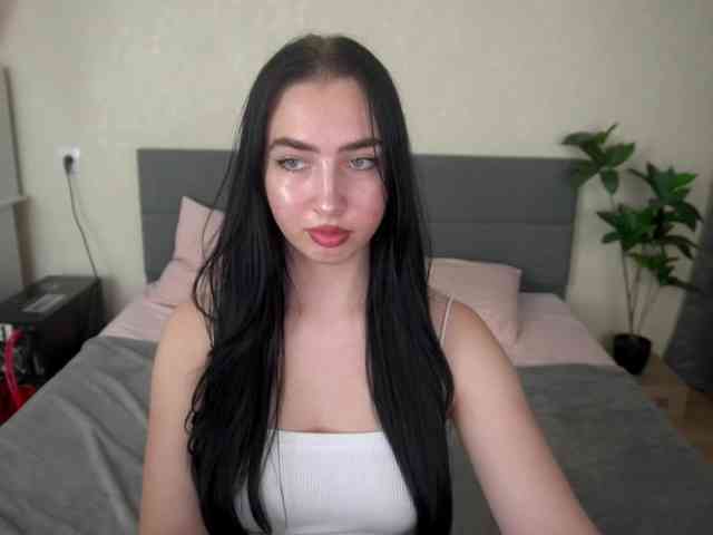 WildKittenX webcam