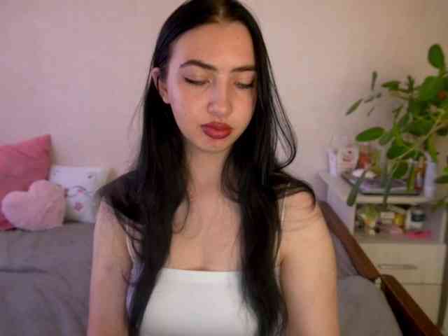 WildKittenX webcam