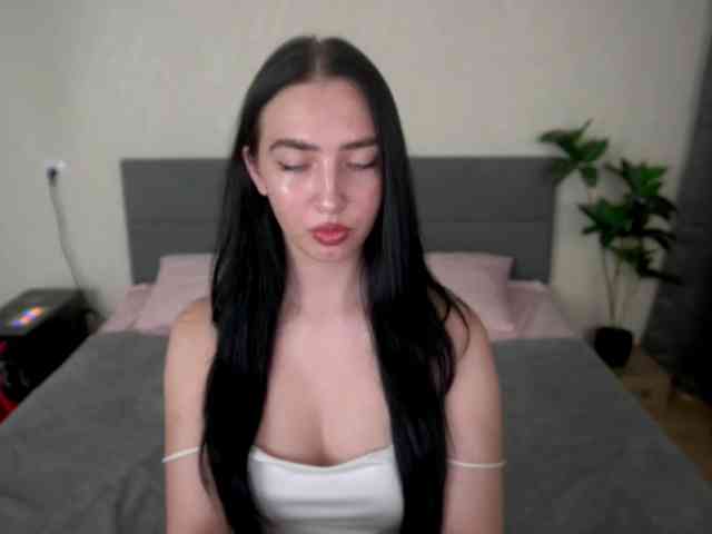 WildKittenX webcam