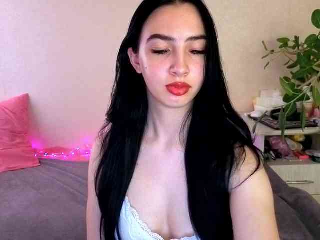 WildKittenX webcam