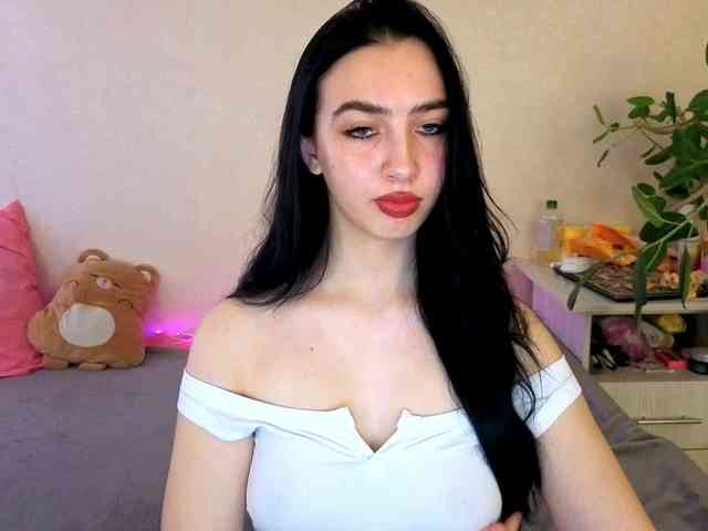 WildKittenX webcam