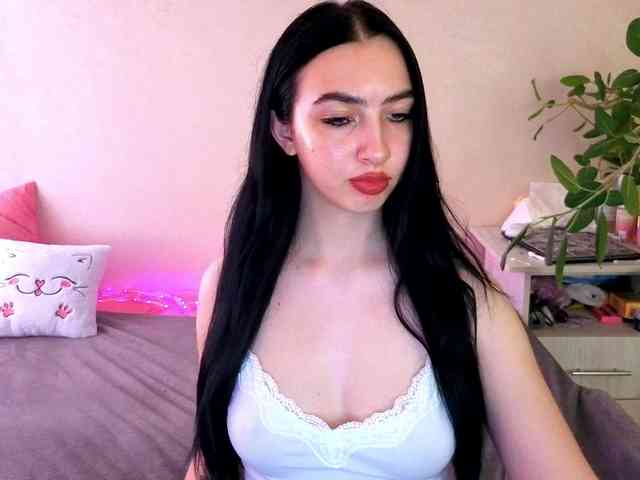 WildKittenX webcam