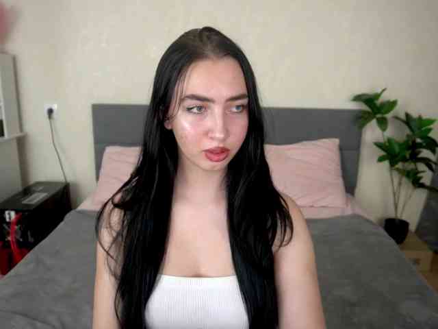 WildKittenX webcam