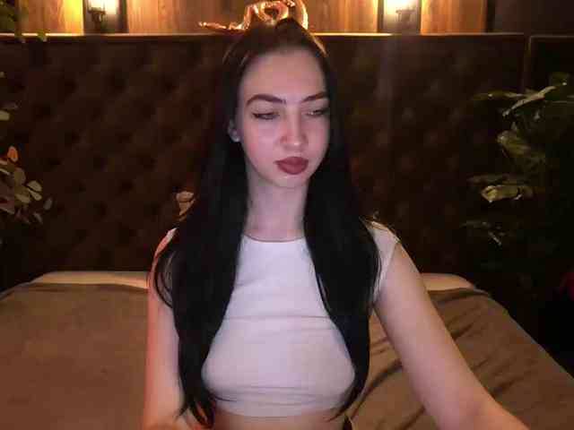 WildKittenX webcam