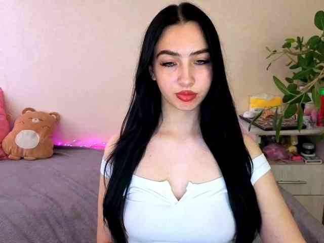 WildKittenX webcam