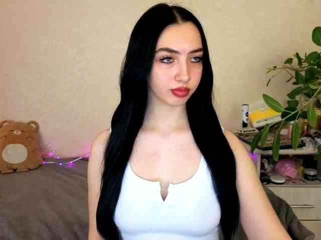 WildKittenX webcam
