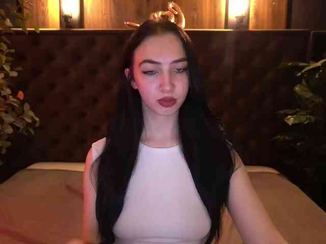 WildKittenX webcam