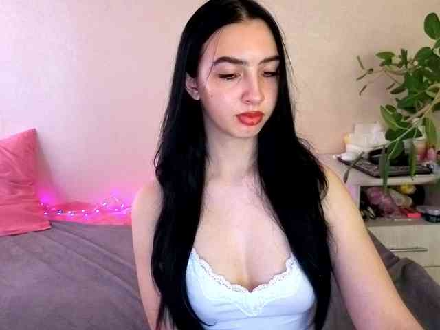 WildKittenX webcam