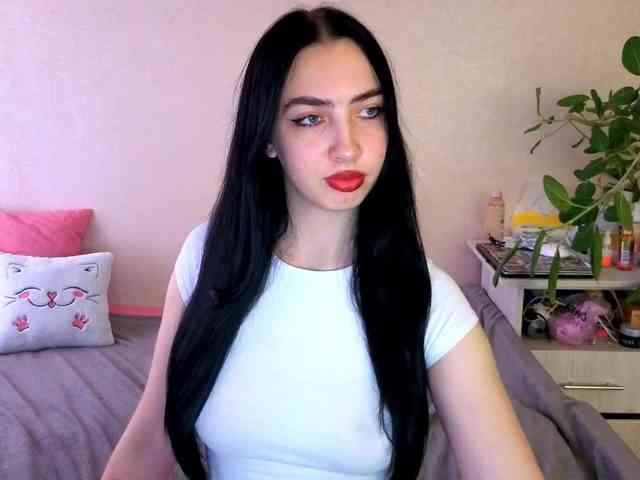 WildKittenX webcam