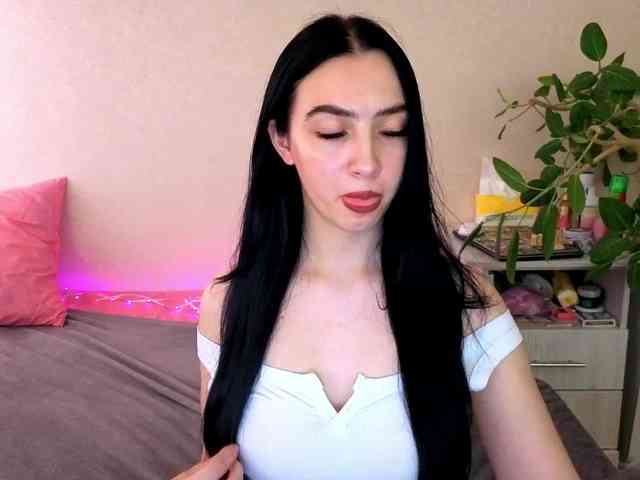 WildKittenX webcam