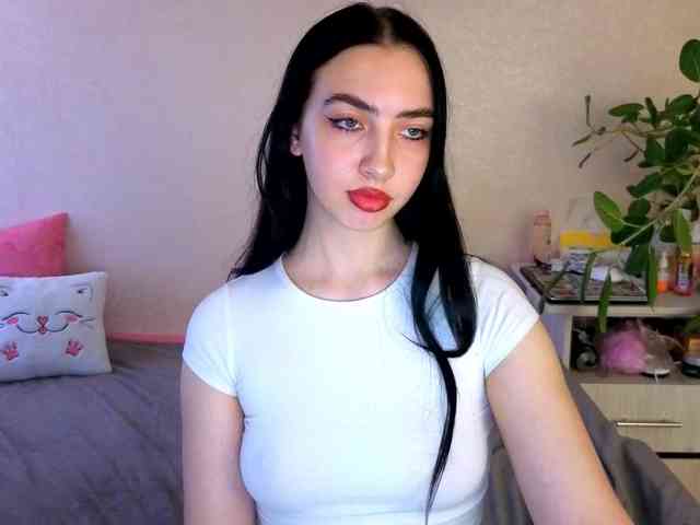 WildKittenX webcam