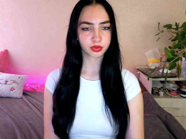 WildKittenX webcam