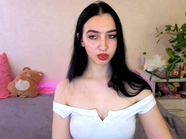 WildKittenX webcam