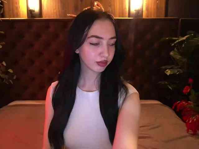 WildKittenX webcam