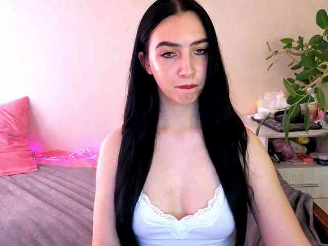WildKittenX webcam