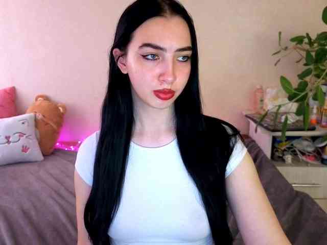 WildKittenX webcam