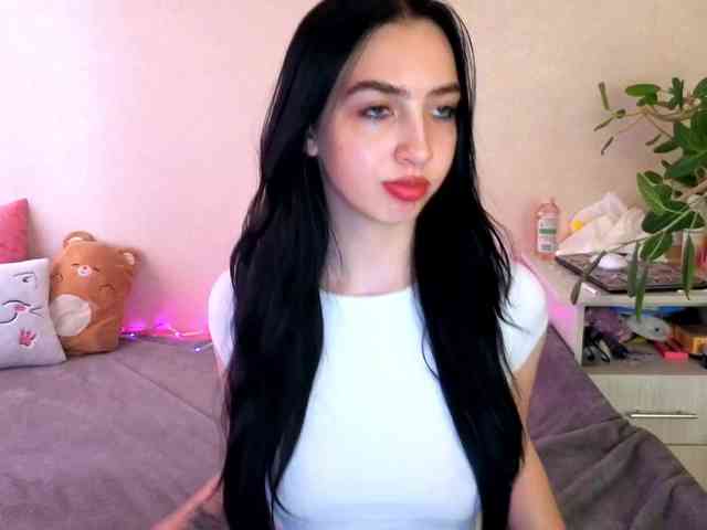 WildKittenX webcam