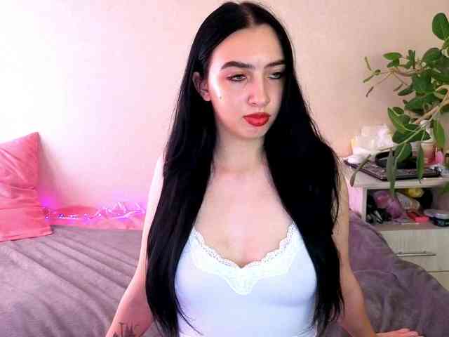 WildKittenX webcam