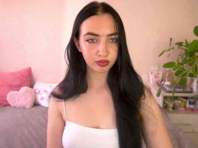 WildKittenX webcam