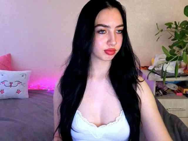Modèle: WildKittenX