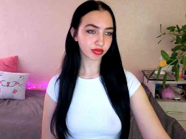 WildKittenX webcam