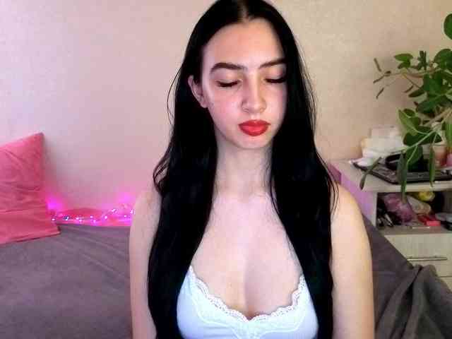 WildKittenX webcam