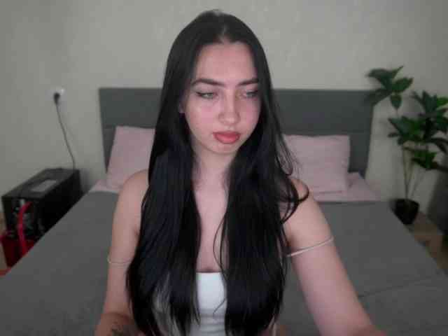 WildKittenX webcam