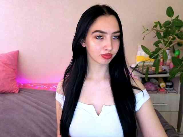 WildKittenX webcam