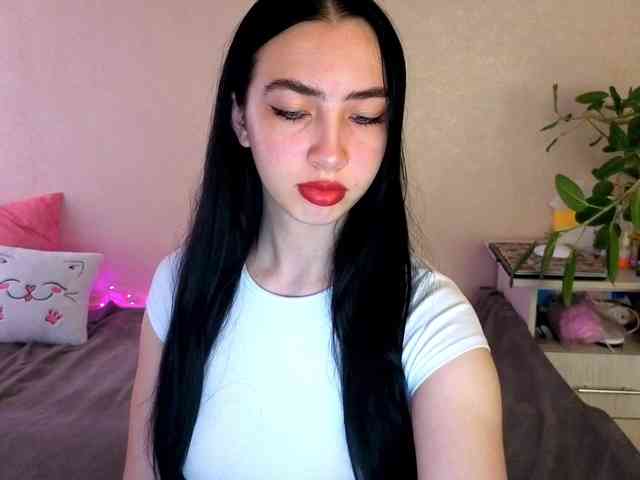 WildKittenX webcam