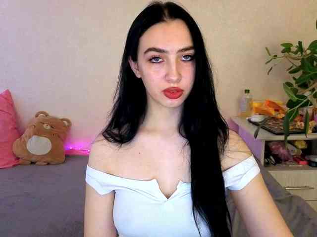 WildKittenX webcam