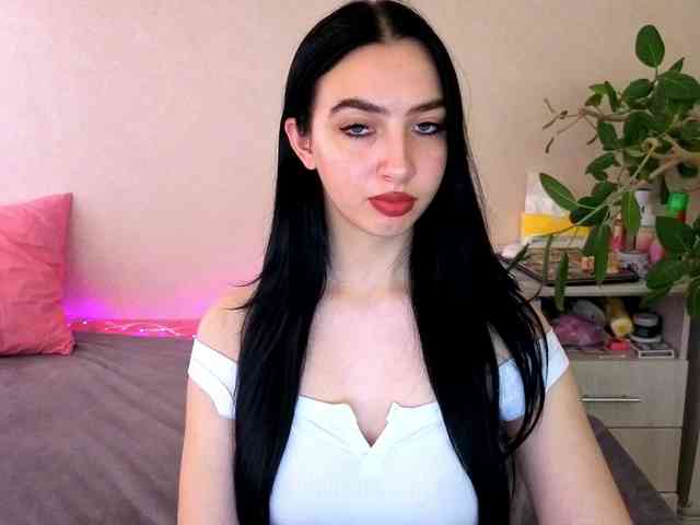 WildKittenX webcam