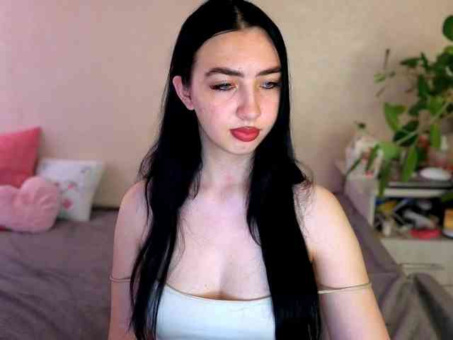 WildKittenX webcam