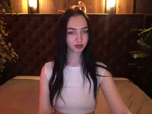 WildKittenX webcam