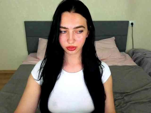 WildKittenX webcam