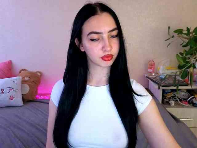 WildKittenX webcam